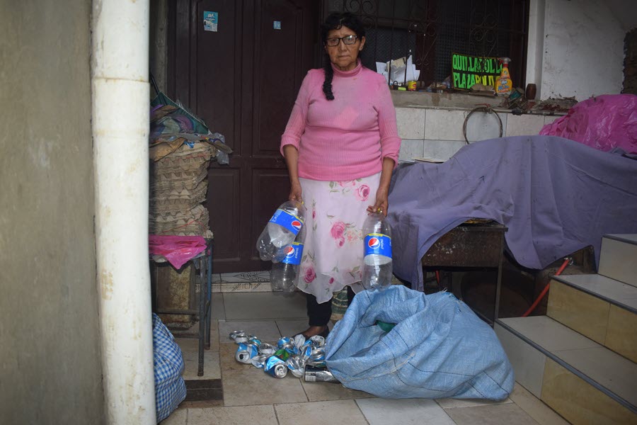 Reciclaje, un trabajo extra en manos de mujeres  